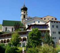 Der „neue“ Turm in Völs am Schlern: Erholung, Genuss und Romantik