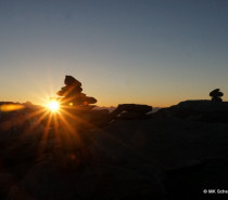Ewiges Eis und Sonnenaufgang in den Bergen Ewiges Eis und Sonnenaufgang in den Bergen