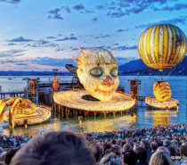 RIGOLETTO Premiere auf der Bregenzer Seebühne: Und der Clown spielt mit RIGOLETTO Premiere auf der Bregenzer Seebühne: Und der Clown spielt mit
