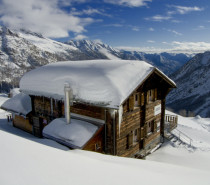 Winterurlaub: Romantische Berghütten in der Schweiz Winterurlaub: Romantische Berghütten in der Schweiz
