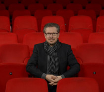 Neue Intendanz im Stuttgarter Renitenztheater ab Spielzeit 2023/24 Neue Intendanz im Stuttgarter Renitenztheater ab Spielzeit 2023/24