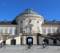 Schloss Solitude: Spurt beim Schloss. Brezel Race und Women’s Cycling Grand Prix