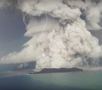 Schürt Vulkanausbruch die Erderwärmung? Klimawandel im Turbomodus
