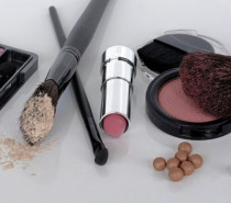 Kosmetik online kaufen: Hürden beim Internet-Shopping und Lösungsansätze für Erfolgskäufe